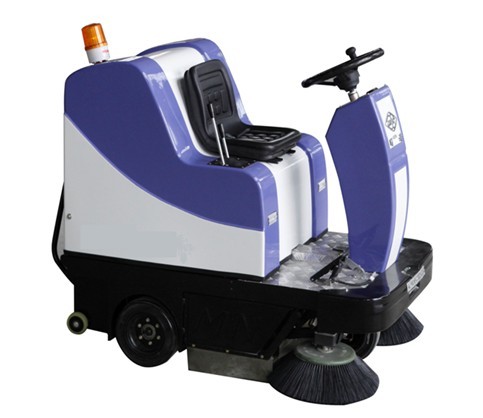 YLBA079 property Sweeper